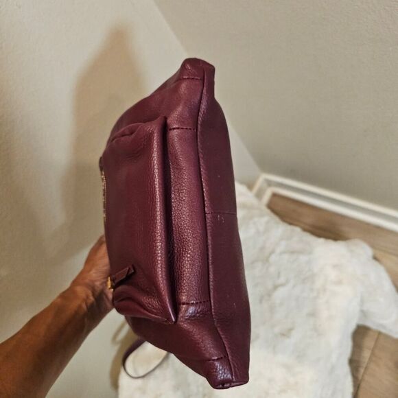 Elliott Lucca Burgandy Leather Crossbody with Chain Strap - Picture 6 of 14